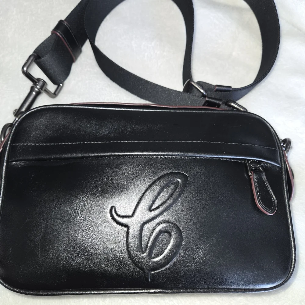 Coach F76911 Graham Crossbody  With Signature Motif and Studs Gun Metal Hardware